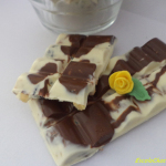 Barrinha de Chocolate Salada de Fruta e Grãos