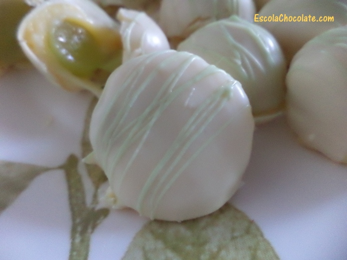 Bombom de Uva Cremoso