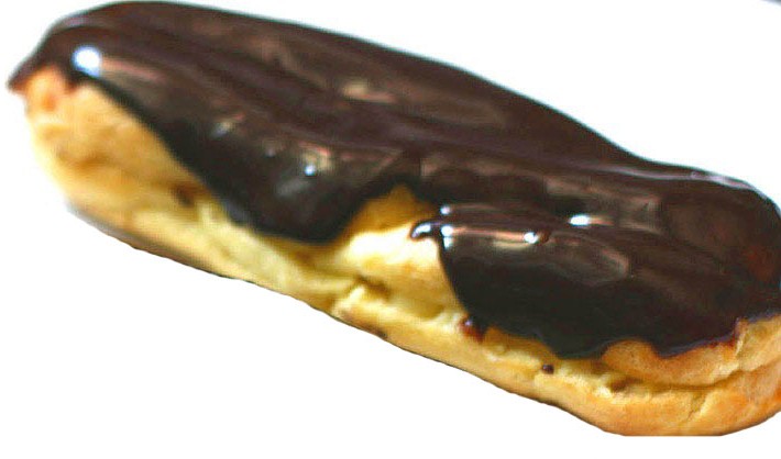 Bombas de chocolate recheadas com doce de leite