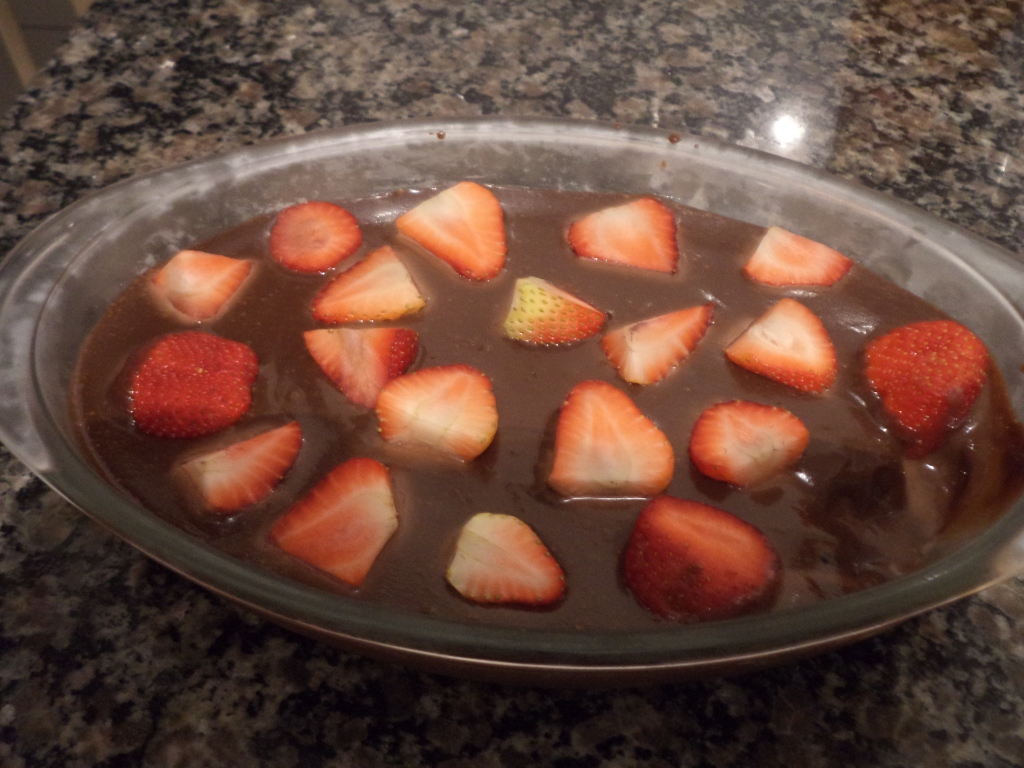 Receita de bombom aberto com morangos
