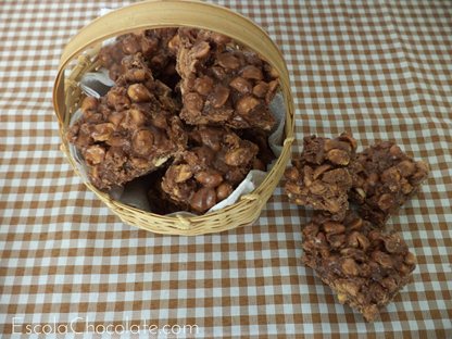 como fazer pé de moleque com leite condensado e chocolate