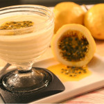 Creme de maracujá com chocolate em pó
