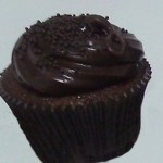 Cupcake com cobertura de brigadeiro