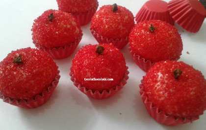leite-ninho-com-acucar-vermelho