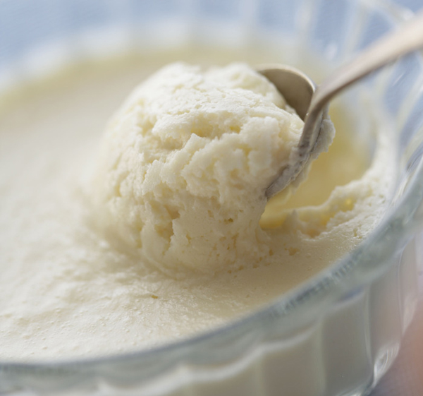 Mousse de chocolate branco – receita fácil e rápida