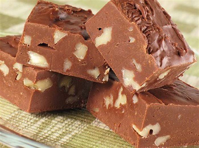 Como fazer barra de chocolate com creme de avelã