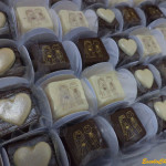 Trufas com Transfer: Decoração especial para casamento